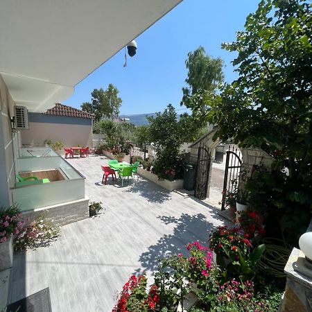 Hotel Villa Flowers Vlorë Exterior foto
